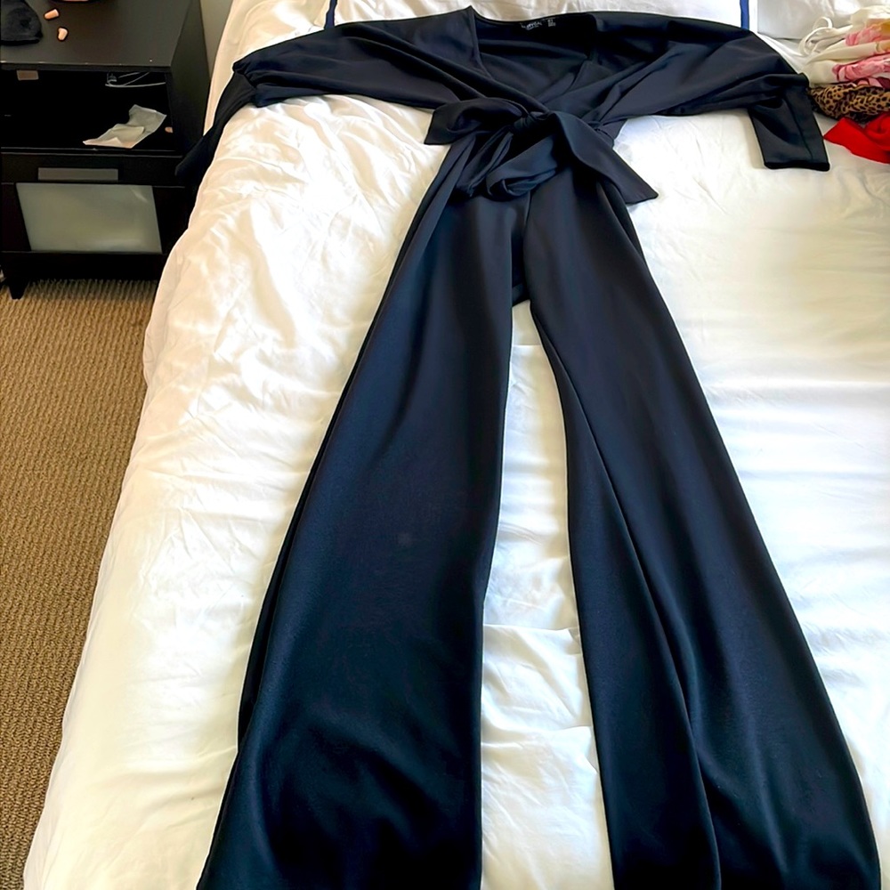 Black jumpsuit, thick material in great condition!